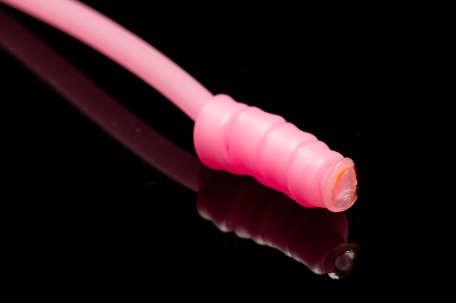 Knotted bead tube body Knotted bead tube body