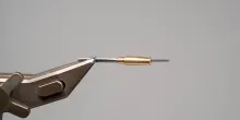 Tube needle and bottle tube