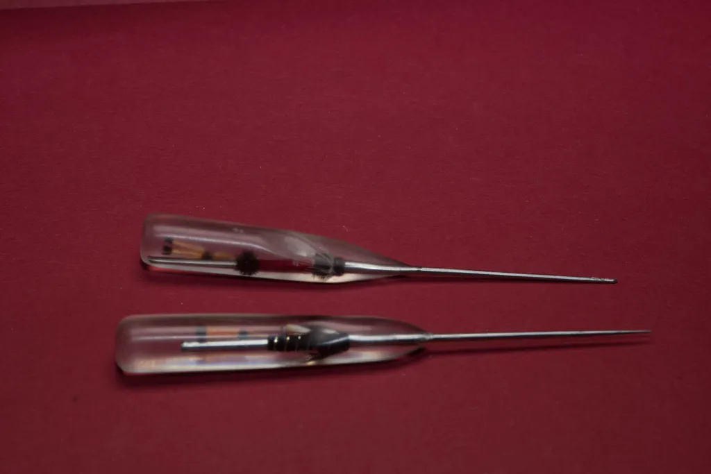Resin handle needles