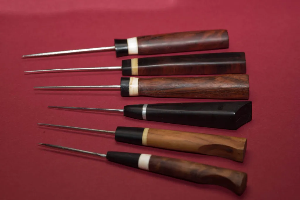 Wood handle bodkins