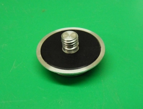 Here you see the plastic ring on the locknut. Here you see the plastic ring on the locknut.