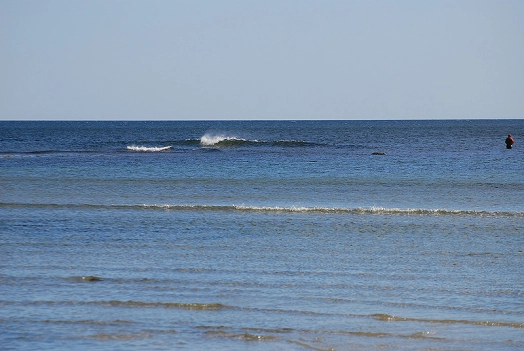 Rolandas breaking the waves Rolandas breaking the waves