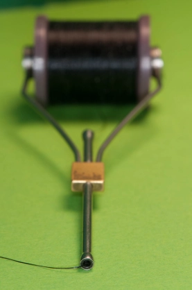 Another bobbin holder Another bobbin holder