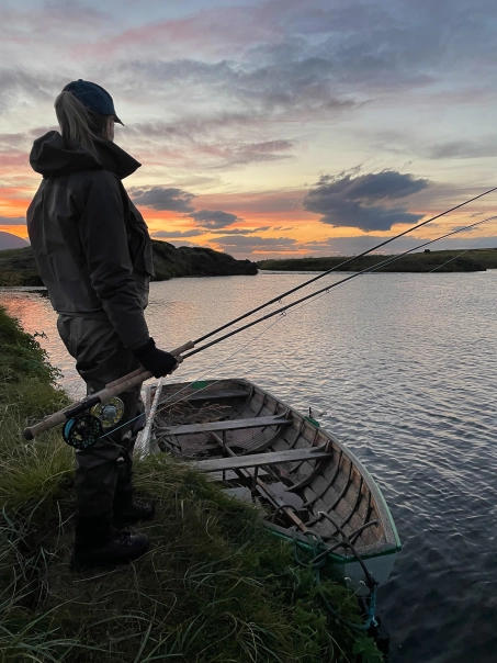The boat waiting The boat waiting