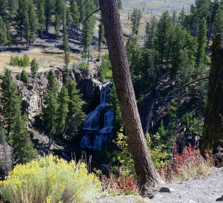 Yellowstone Park waterfall Yellowstone Park waterfall