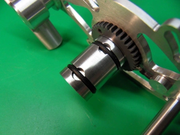 Here you see the O-rings in place. Here you see the O-rings in place.