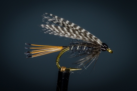 Tying a Dry Fly with AK Best - Production Fly Tying (WFS 141) - Wet Fly  Swing