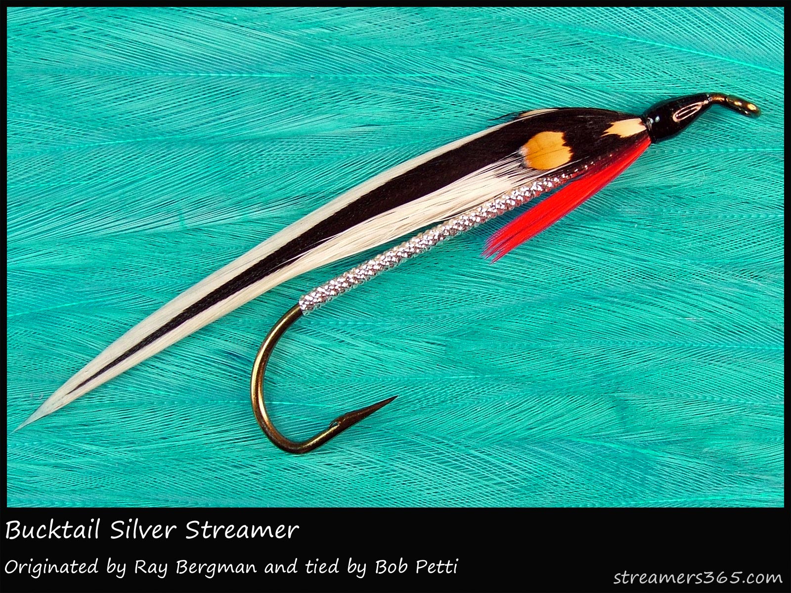 212 - Bucktail Silver Streamer, Global FlyFisher