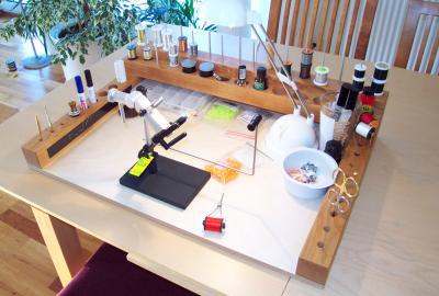 key words rod trout fishing desk wood vise Fly Tying Work Station PORTABLE key words rod trout fishing desk wood vise Fly Tying Work Station PORTABLE
