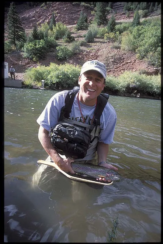 Nice Frying Pan rainbow - Rainbows this size are quite common on the upper stretches of the Pan close to the dam, where the fish feed on small shrimp that come out with the cold bottom water of the lake above the dam.