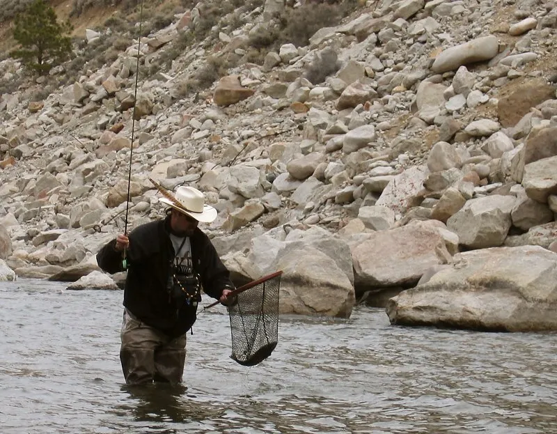 First rainbow - Kurt Legerski nets the first rainbow of the day using a small #22 RSII.