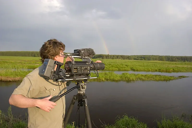Top gear - The Red cameras are not exactly compact