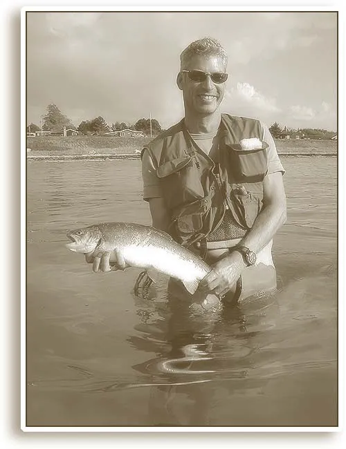 Lars' biggest - Lars' largest fish of the day was at least 60 centimeters (24") and weighed in at about 2.5 kilos or 5 lbs.