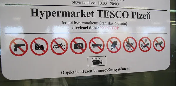 Read carefully! - do not be armed when entering the supermarket.