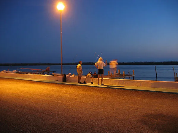 Waiting - Every morning at 6, we were ready by the small bridge in front of the hotel.