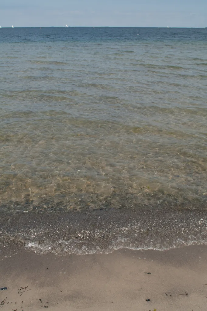 Clear, calm, coastal - Most of the inner Danish coastal water is calm and clear a lot of the time - even in fairly hard wind