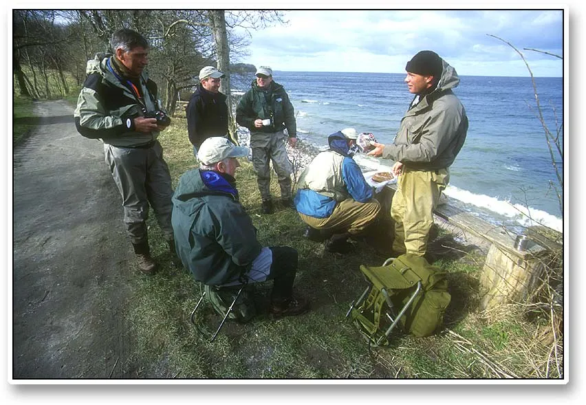 Salene lunch - Lunch break in the Salene Bay. The small bench has seen many a well done sandwich and many a shiny sea trout.