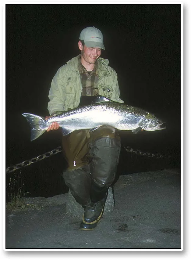 Rasmus - Rasmus seems slightly in love with this specimen, which he caught in pool 1.