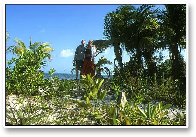 Us - Birgitte and myself in the remote southern part of the island, where the sense of a tropical paradise is somewhat more present. The beach is right behind us.